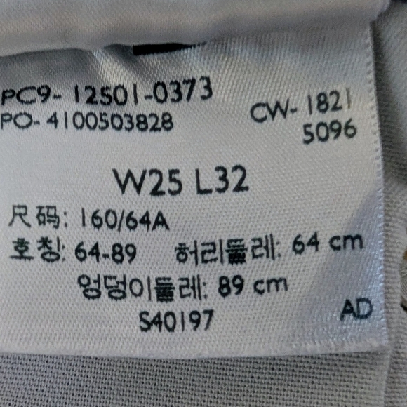 Levi's® Premium 501® Original Fit Women's Jeans, size W25 L32 - Picture 12 of 16